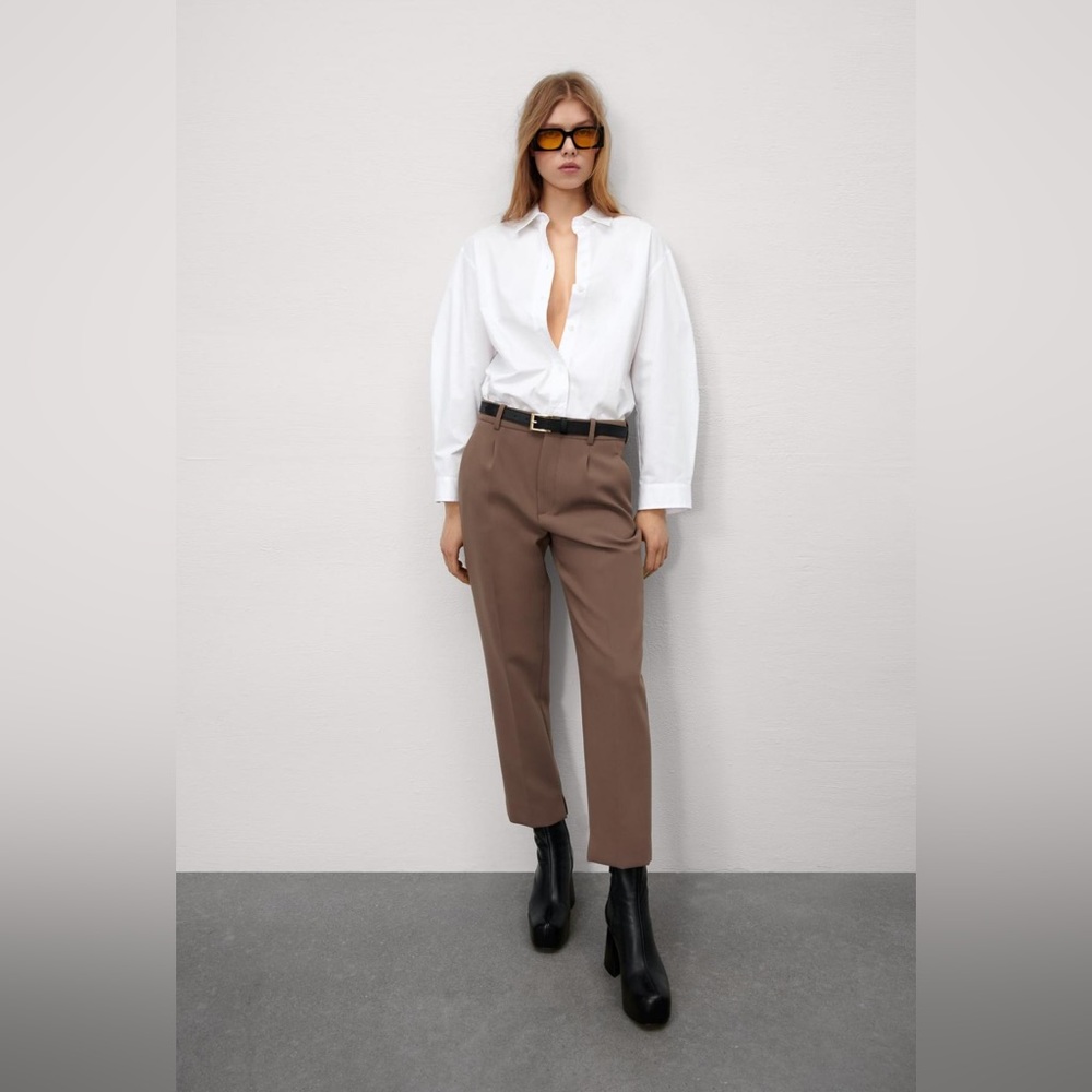 Zara RELAXED CHINOS Brown /Taupe Trouser